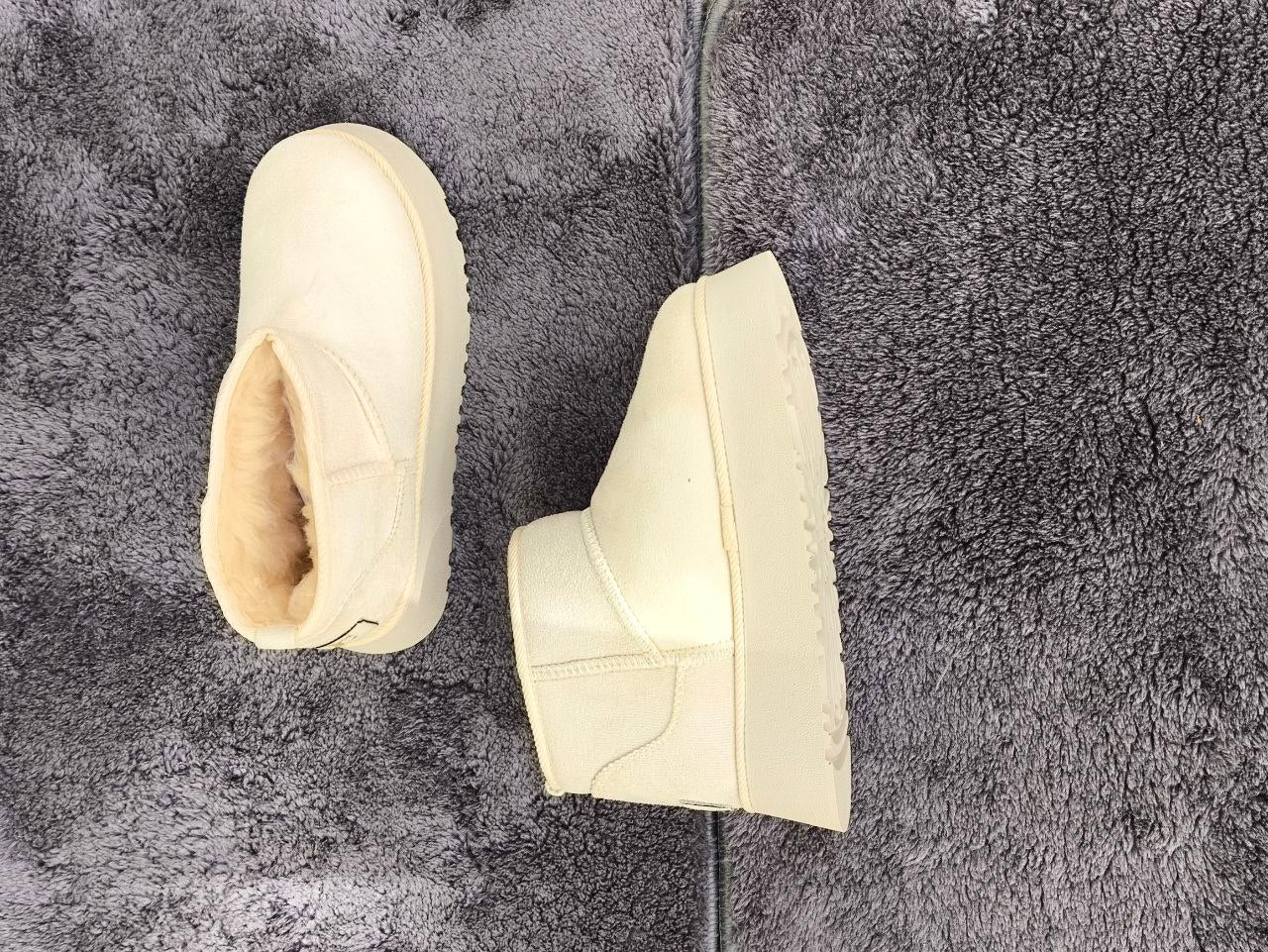 UGG Platform Bej Renk/Çorap Hediyeli