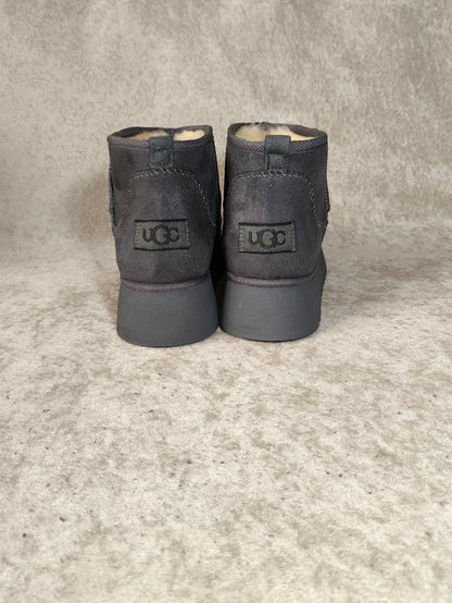 UGG Platform Gri Renk/Çorap Hediyeli
