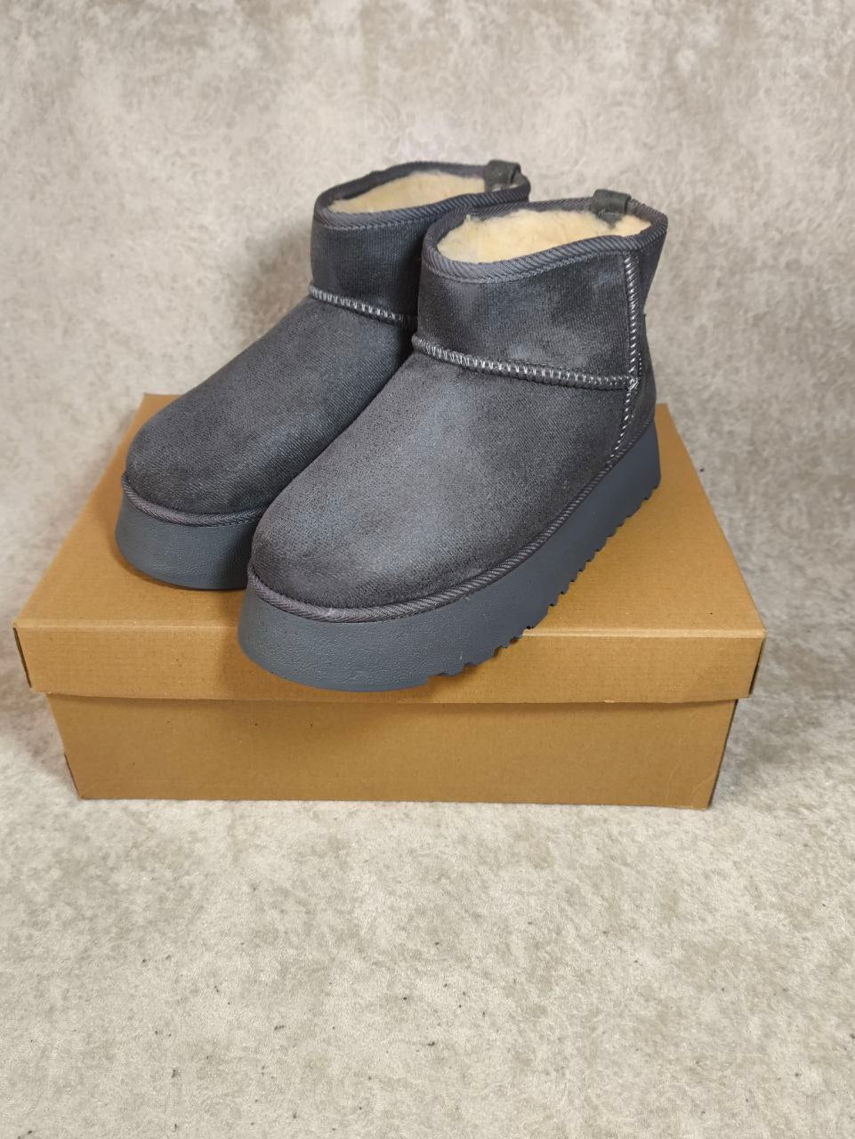 UGG Platform Gri Renk/Çorap Hediyeli