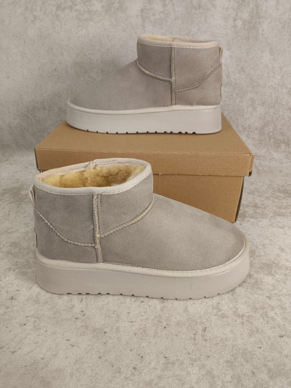 UGG Platform Bej Renk/Çorap Hediyeli